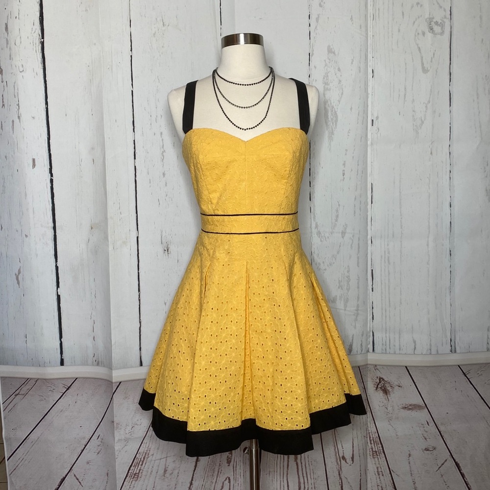 Bebe Sun Dress - Picture 2 of 16